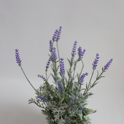 ナチュラルガーデン～風にそよぐラベンダー・ お水不要のフェイク
