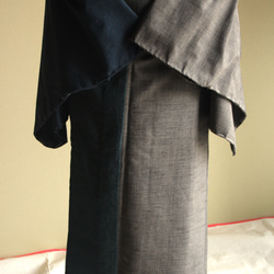 単衣　ウール異素材のグレー黒+紺メンズライク☆大人かっこいい着こなし　裄67ｃｍ　お袖長めモアトールサイズ 9枚目の画像