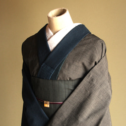 単衣　ウール異素材のグレー黒+紺メンズライク☆大人かっこいい着こなし　裄67ｃｍ　お袖長めモアトールサイズ 10枚目の画像