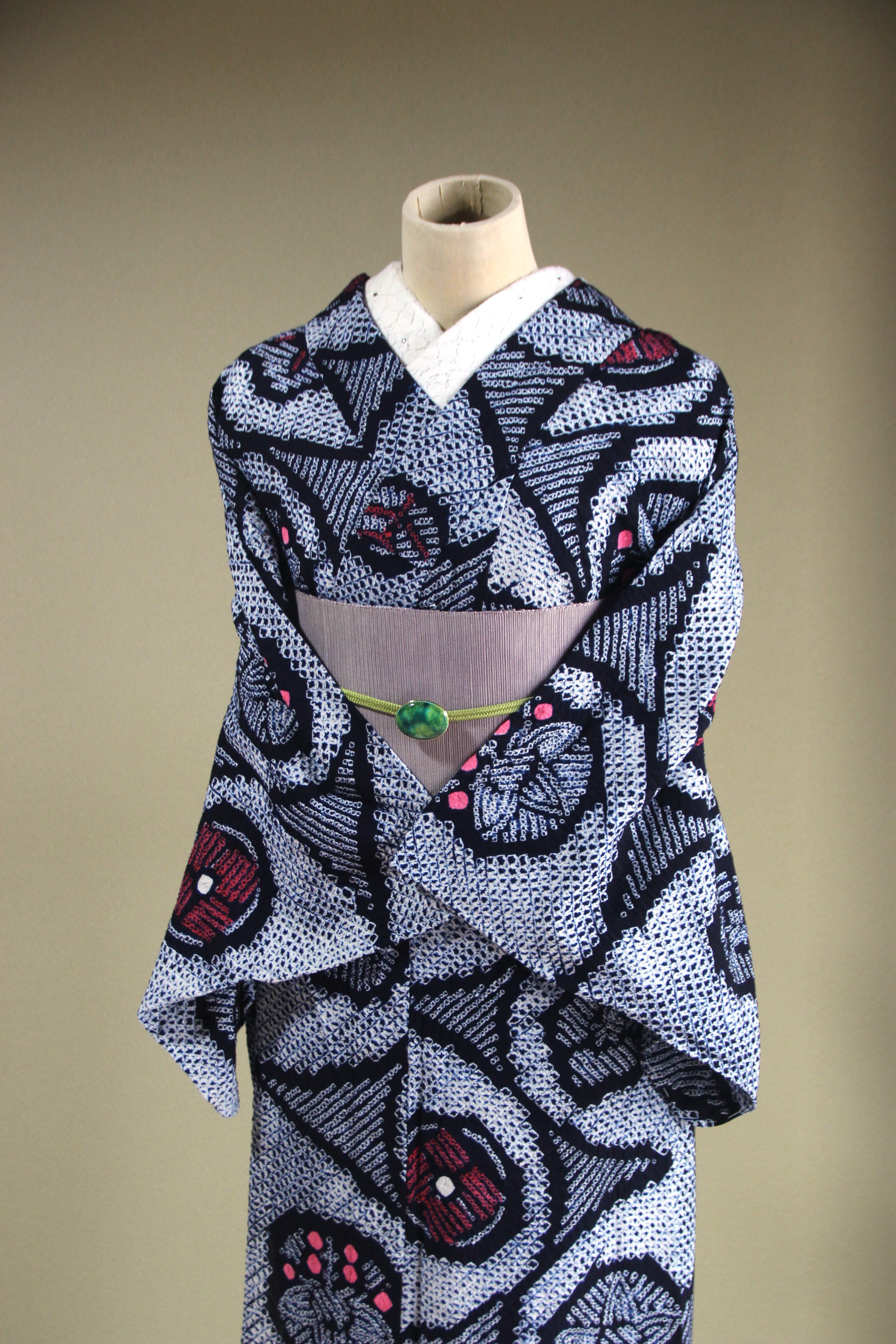 ◇現代 有松鳴海絞　浴衣◇【濃紺　朱桃】希少柄　橘・桐・桔梗・桜の吉祥紋が上品でクラシカル　裄68ｃｍトールサイズ木綿