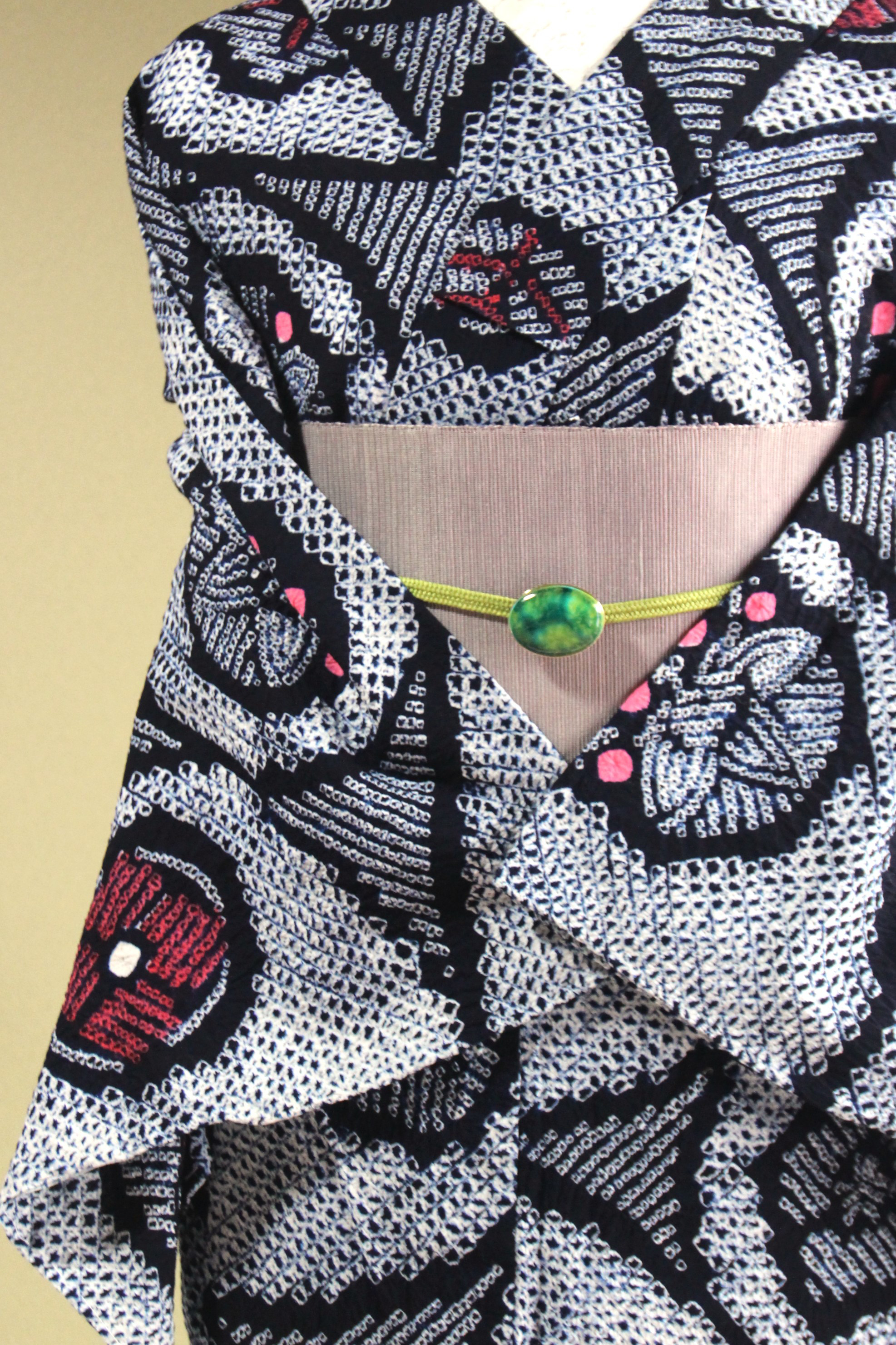 ◇現代 有松鳴海絞　浴衣◇【濃紺　朱桃】希少柄　橘・桐・桔梗・桜の吉祥紋が上品でクラシカル　裄68ｃｍトールサイズ木綿