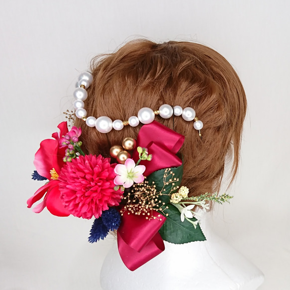 【一点限定】椿とマムとパール飾りのヘッドドレス 成人式 卒業式 袴 髪飾り 造花 和装 ピンク リボン 4枚目の画像