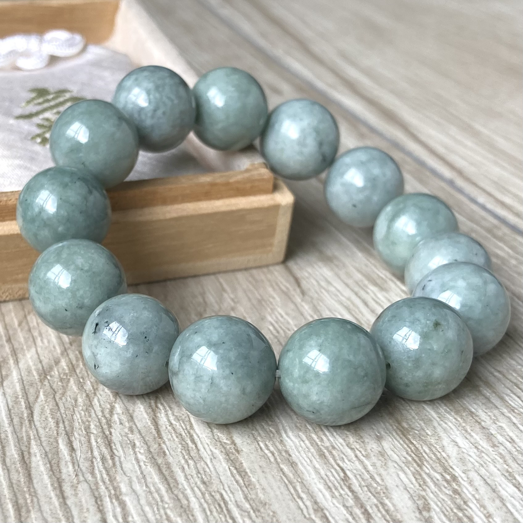 魔法の石で成功を得る/ビルマ翡翠/パワー 天然石 ストーン ブレスレット 