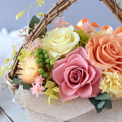 カーリーオーバルバスケット オレンジ カーネーション ローズ プレゼント ギフト 母の日 花 7枚目の画像