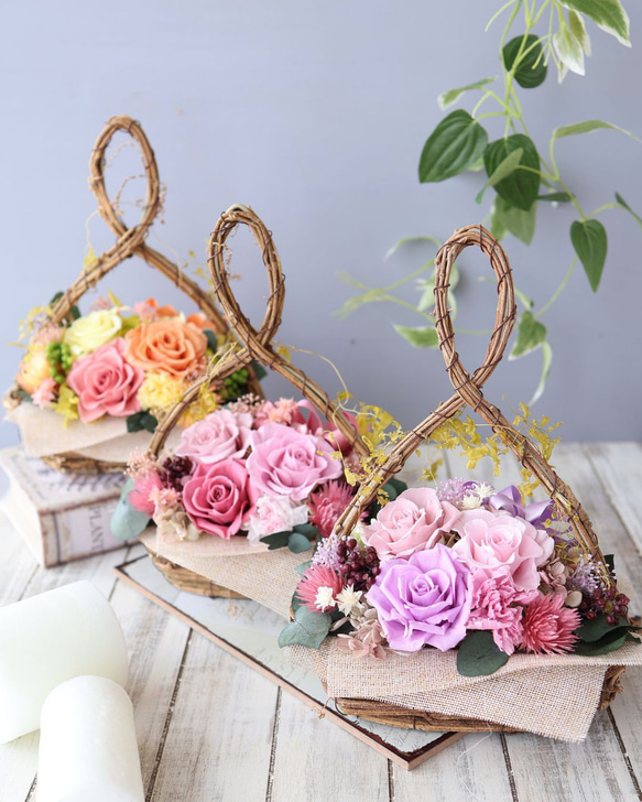 カーリーオーバルバスケット オレンジ カーネーション ローズ プレゼント ギフト 母の日 花 13枚目の画像