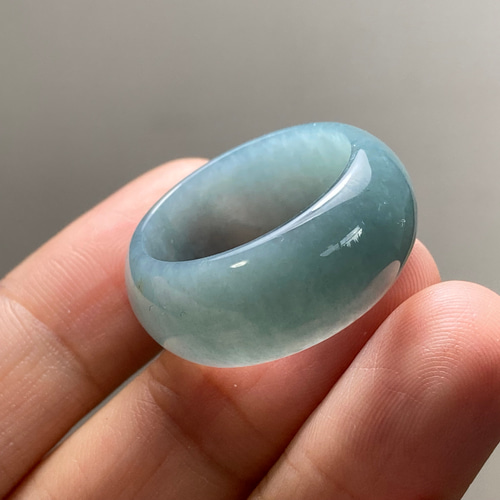 L5-178 特売 21.5号 天然グアテマラ産 A貨 本翡翠 くりぬき リング