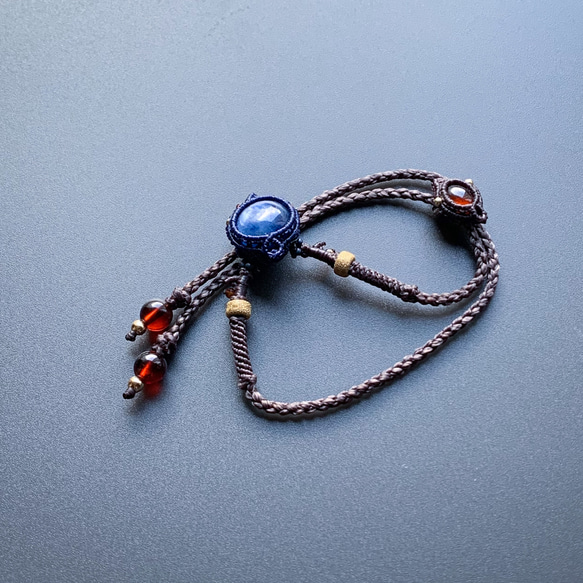 ブルーカイヤナイトのシンプルシックなブレスレット / hanging bracelet / kyanite 5枚目の画像