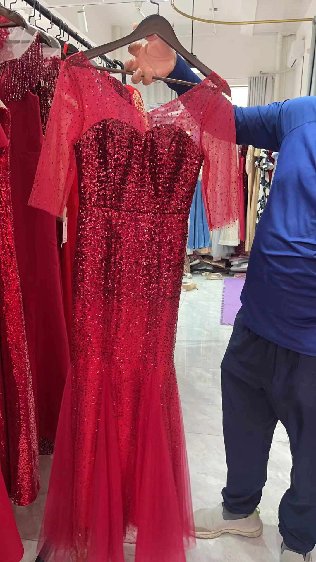 高級！キラキラチュール　マーメイドドレス　カラードレス　七分袖丈　エレガントなシルエット　結婚式/発表会/パーティー挙式