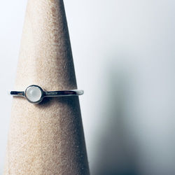 ホワイトムーンストーン　ひとつぶリング　silver925 6月天然石 5枚目の画像