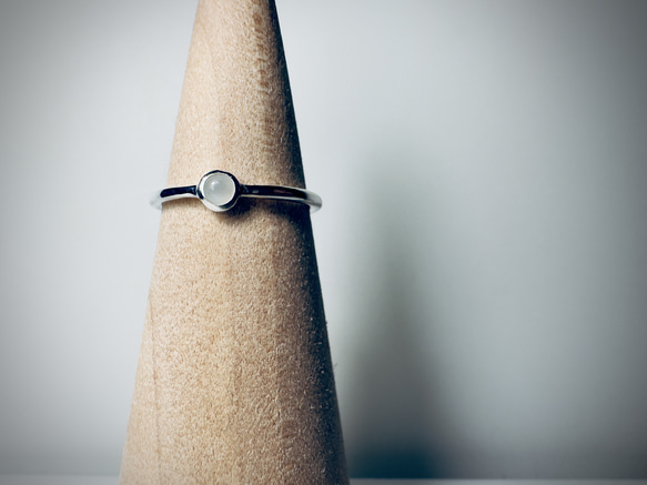 ホワイトムーンストーン　ひとつぶリング　silver925 6月天然石 6枚目の画像