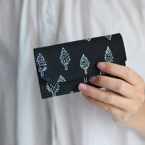 墨黑森林 帆布可水洗紙 零錢包卡片夾 輕錢包 附紙盒 可包裝 手工絹印 環保天然 第5張的照片