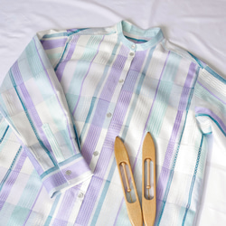 手織りのシルクロングシャツ　パープル＆グリーンストライプ 3枚目の画像