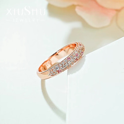 ピンク パヴェ 高炭素ダイヤモンド キラキラ ゴージャス 指輪 リング シンプル 華やか ローズゴールド 2枚目の画像