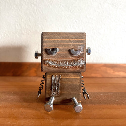 世界に一つだけのN ROBO/手作りロボット/木製ロボット/廃材/飾り/置物/インダストリアル/アンティーク/木工 4枚目の画像
