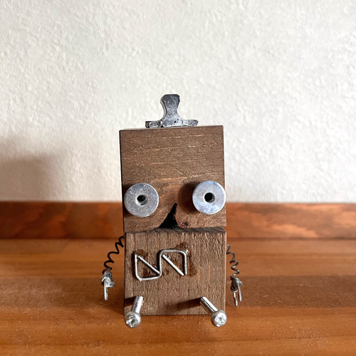 世界に一つだけのN ROBO/手作りロボット/木製ロボット/廃材/飾り/置物