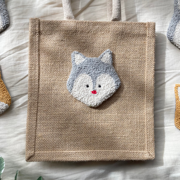 北欧　ジュートバッグ　ランチバッグ　きつね　オオカミ　動物　パンチニードル　刺繍　大人かわいい　ギフト 7枚目の画像