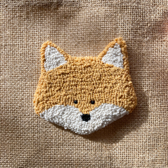 北欧　ジュートバッグ　ランチバッグ　きつね　オオカミ　動物　パンチニードル　刺繍　大人かわいい　ギフト 5枚目の画像