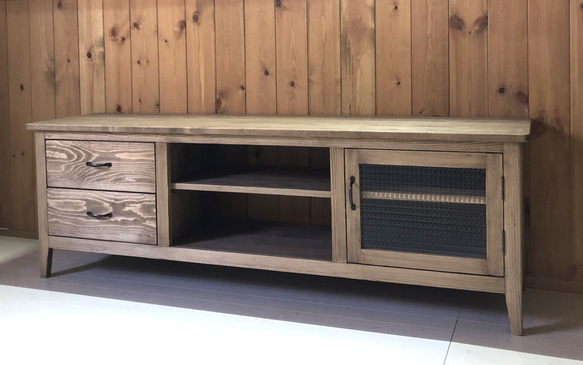 無垢材テレビボード W150 チェッカーガラス扉 ハンドメイド 無垢材テレビボード W150 チェッカーガラス扉 ハンドメイド