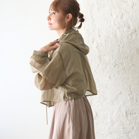 Morino Gakko 透明材質短襯衫派克大衣（卡其色）UV 外罩夏季外罩遮陽外罩 第11張的照片