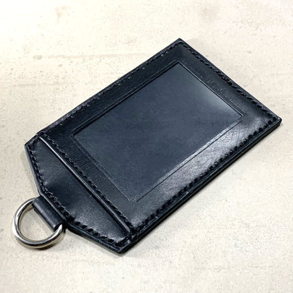 注目ブランド■NUMBERING■ひびの入ったレザーカードホルダー IDカードホルダー 社員証 縦型 姫路レザー ブラック シルバー