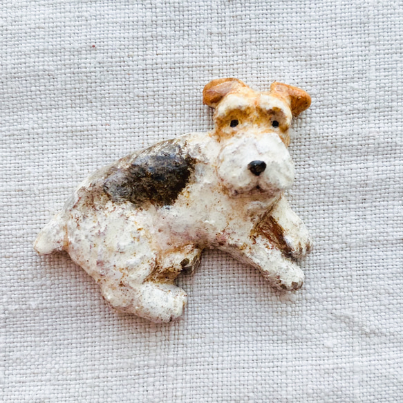 ワイアーフォックステリアブローチ　（wire fox terrier） 1枚目の画像