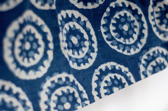 藍染め 草木染め 木版プリント コットンスカート インド綿パッチワークスカート 木版プリント ロングスカート - ラウンドフラワ 8枚目の画像