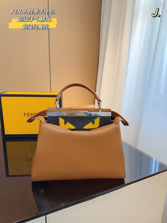 人気、かわいいFendiバッグ ショルダーバッグ ブランドショップ 通販  