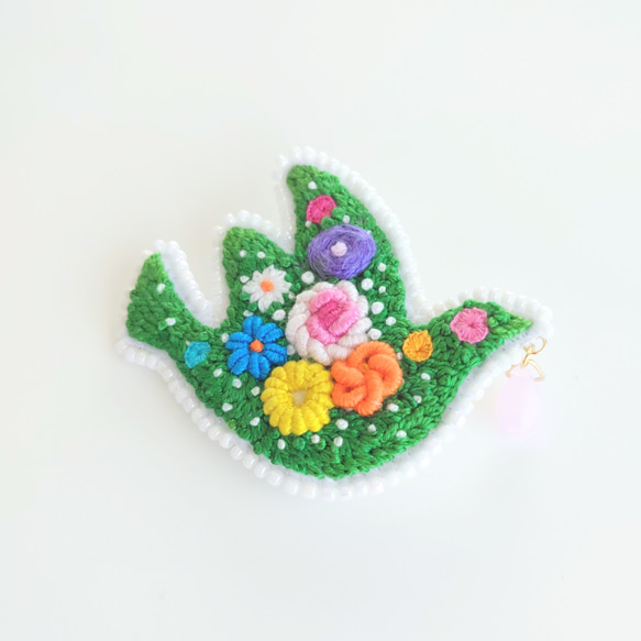 刺繍ブローチ 『flower bird』④ 2枚目の画像