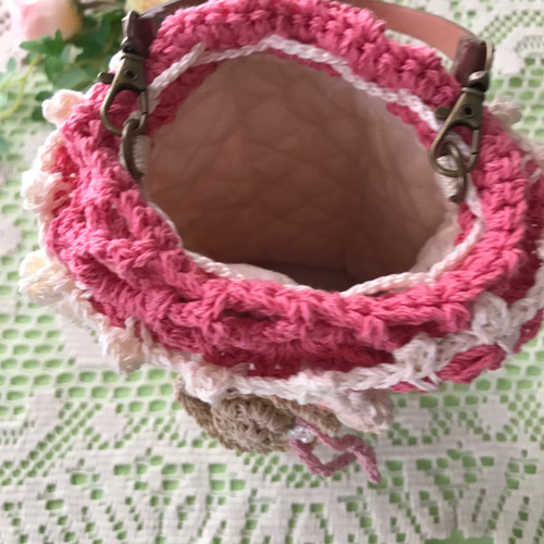 ウサギのペットボトルホルダー 500ml用☆レース編み ペットボトル