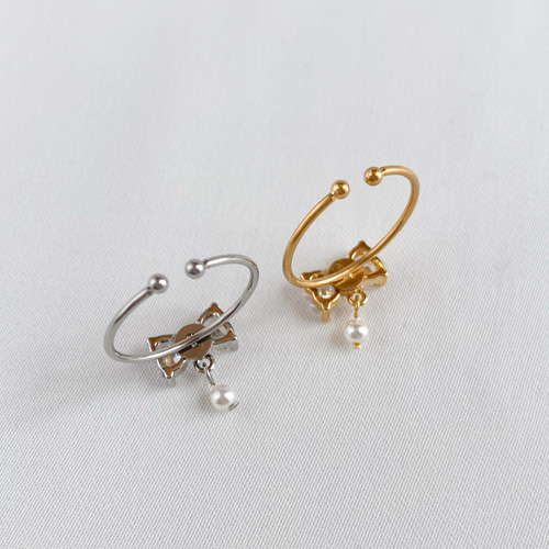 ⭐限定お値下げ⭐e.m. ジルコニア パール キューブ 揺れ リング