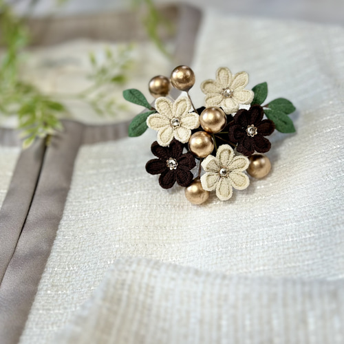 入卒園式に！【佳(よし)】〈髪飾りにもなるブローチ〉入学式