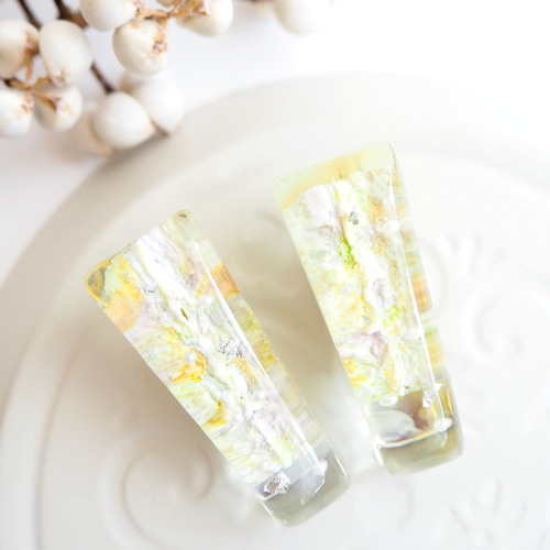 お手軽サイズヘアクリップ 4cm×1.5cm 2個セット お花畑のような春色