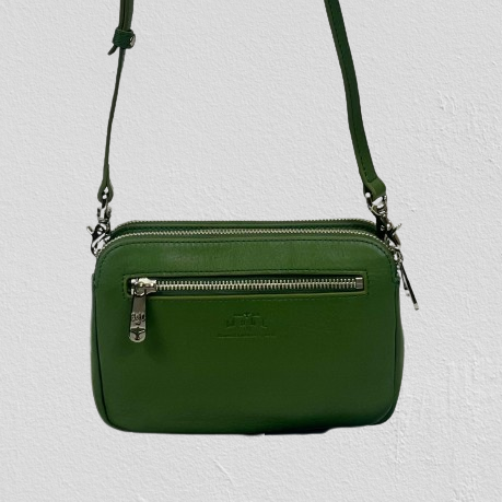 MahL+81　akkit〈アキット〉　本革　マルチポケット　ショルダーバッグ