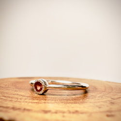 ガーネット　ミル打ちリング　silver925 ミルグレイン 4枚目の画像