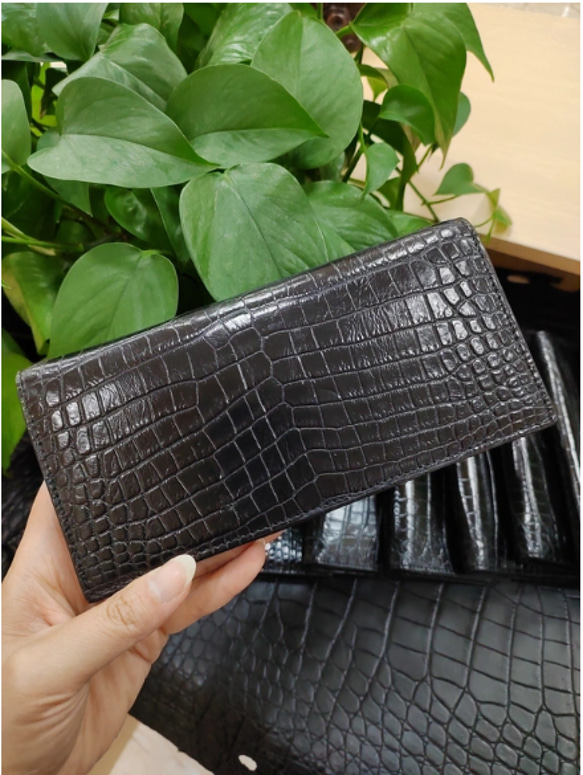 クロコダイルレザー 二つ折り長財布
