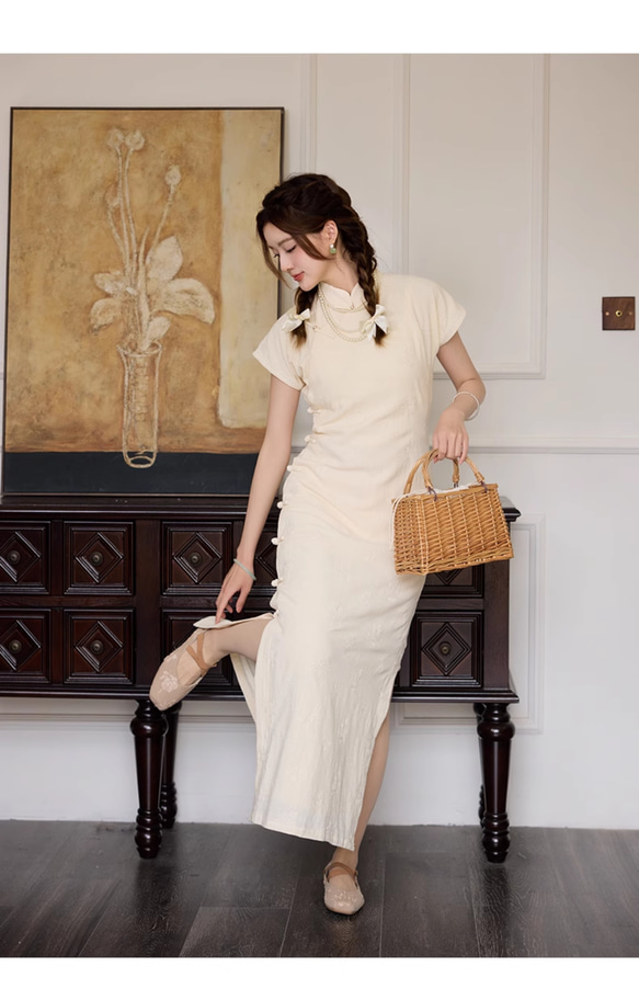 オフホワイトの刺繍中国綿とリネン床長さのチャイナドレス女の子のドレス古代スタイルのフル前立てダーツなし新しい中国風の改善 9枚目の画像