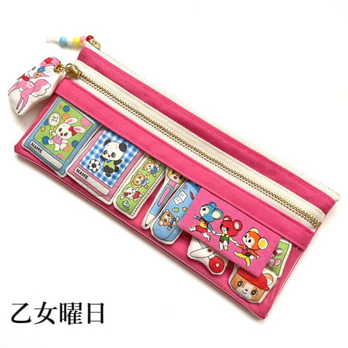 レトロでかわいい文房具が着せ替えできちゃう！ペンケースDX