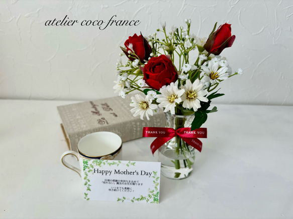 【母の日　３特典付】真紅のバラとかすみ草のマジカルウォーター　母の日フラワー　母の日マジカルウォーター　母の日アレンジ 2枚目の画像