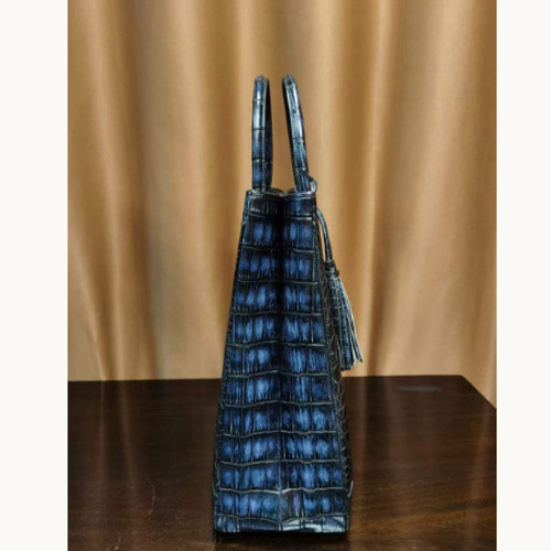 割引価格 新品】高級感バツグン✨ファッション格上げ✨本革ナイル バッグ