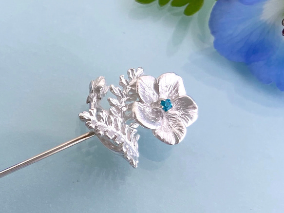 ネモフィラのピンブローチ ブローチ Garrotin 通販 17549099｜Creema