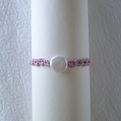 桜シリーズ：タティングレース（ピンク系）とコインパール（ホワイト）のブレスレット 5枚目の画像