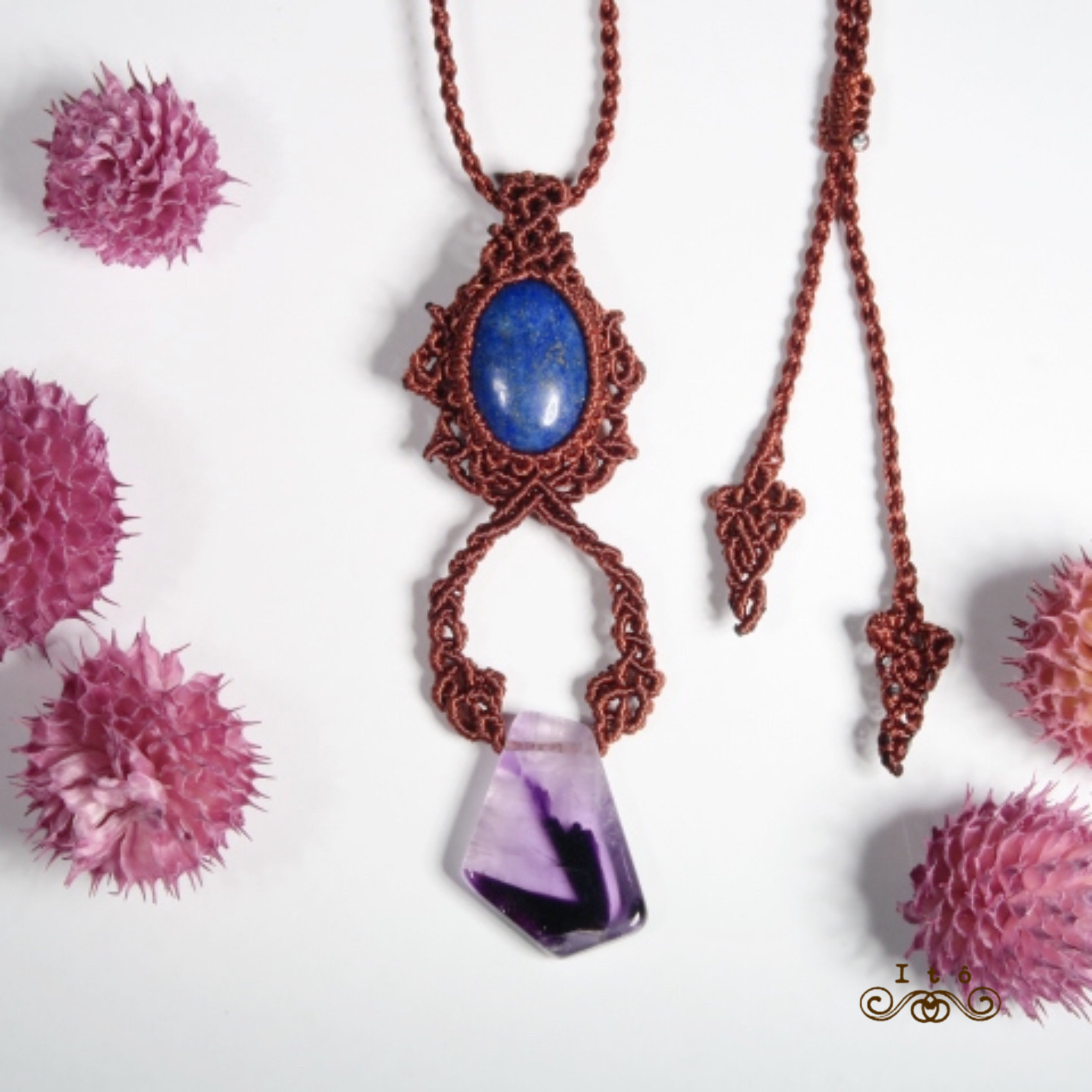 インド産トラピッチェアメジストとラピスラズリのマクラメネックレス