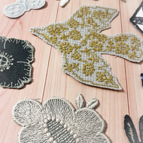 ミナペルホネン ワッペンモチーフ アップリケ 13枚セット ワッペン