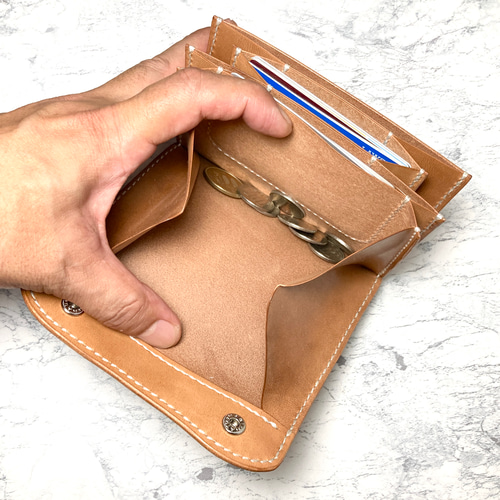 現品限り・限定価格】使いやすさを追求した本革コンパクト財布｜栃木