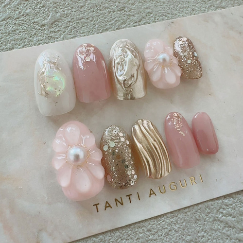 baby pink ネイルチップ ピンク 結婚式ネイル ブライダル 結婚式 花嫁 前撮り ネイルチップ ピンク 乳白色 花 ブライダル