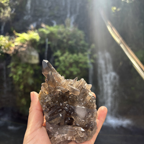 クリスタル　スモーキークォーツ　優しい光 クリスタルスモーキークォーツ優しい光