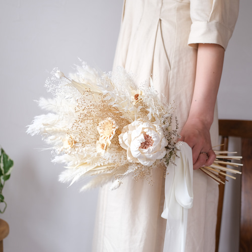 煌めくゴールドホワイトブーケ ウェディングブーケ 前撮り ドライ