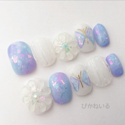 ブルーのぷっくりフラワーネイル ～ ネイル ネイルチップ ぷっくり