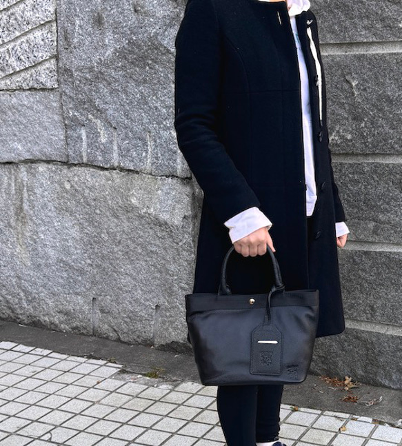 <NEW>５０％OFF セール　コロンと可愛いミニトートバッグ　BLACK 8枚目の画像