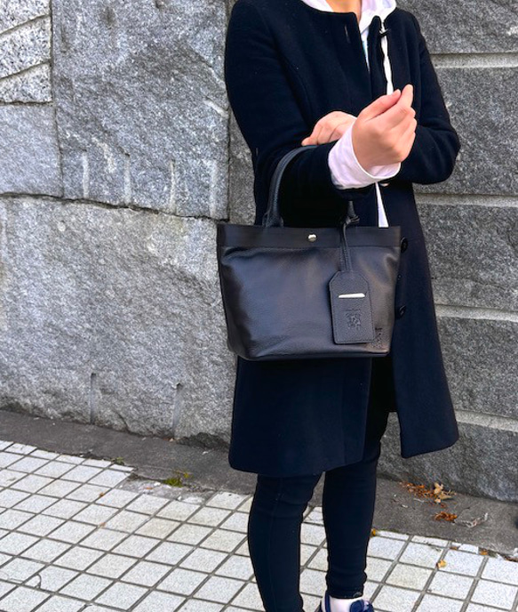 <NEW>５０％OFF セール　コロンと可愛いミニトートバッグ　BLACK 9枚目の画像